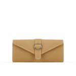 Sonata – A sleek clutch bag featuring minimalist style, crafted for formal gatherings and elegant occasions in Pakistan.