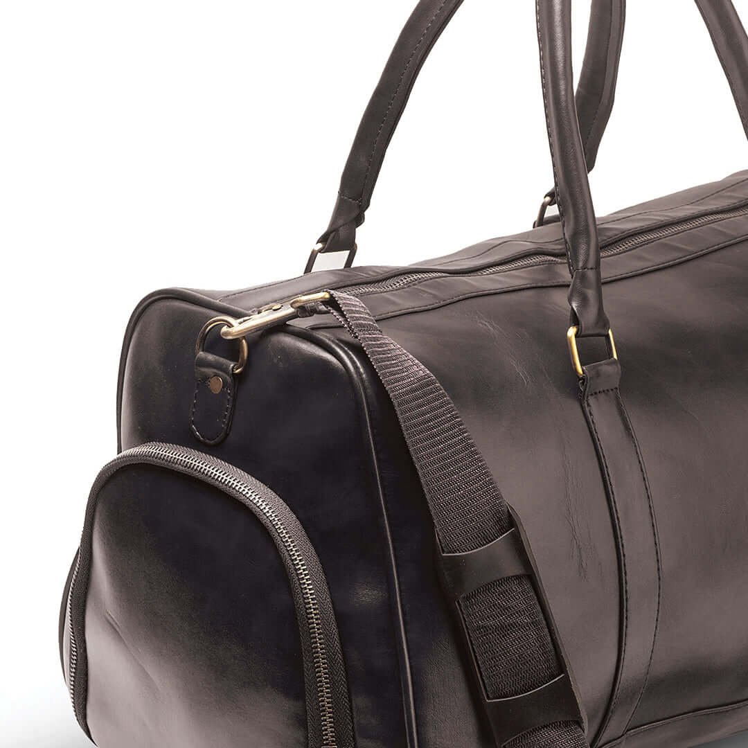 Berlin Duffel Bag in a black color, expertly crafted from premium leather material,with a huge space now available in Pakistan.